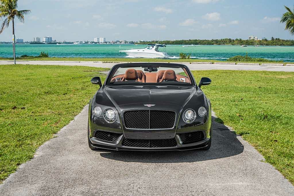 Bentley GTC rental Dubai