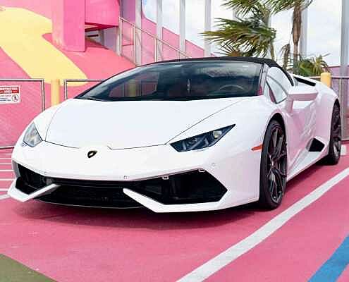 Rent Lamborghini in Dubai Beach 2