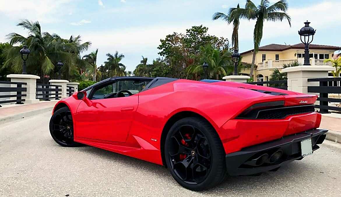 Rent Lamborghini Huracan Spyder Red in Dubai 2