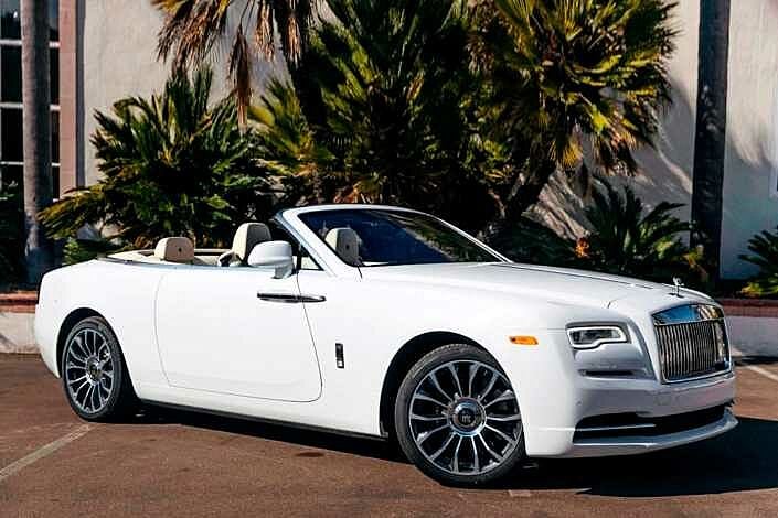 Rolls Royce Dawn White Rent Dubai 2