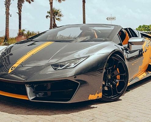 Rent Lamborghini in Dubai