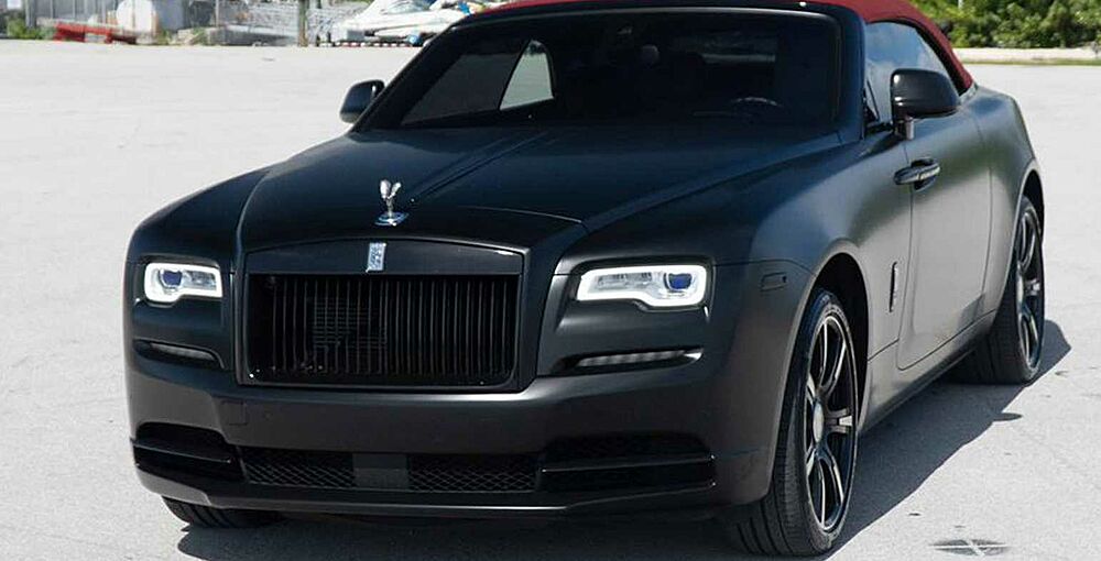 Rent Rolls Royce Dawn 2020 Black