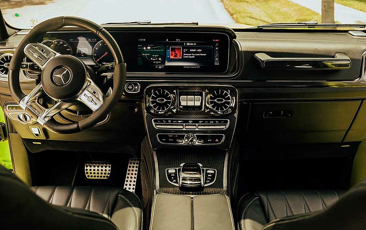 Interior Mercedes-Benz AMG G63 2021 - Neon Edition