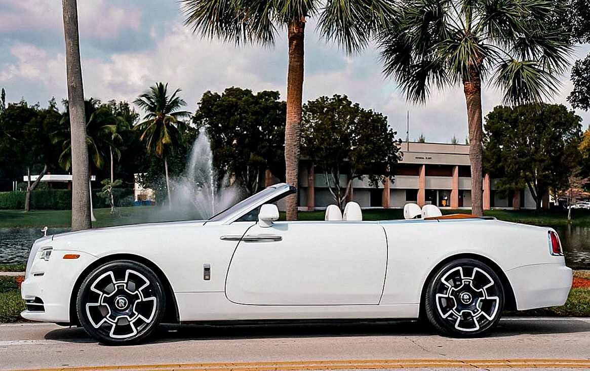Rolls Royce Dawn White Dubai