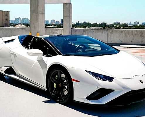 Lamborghini Huracan EVO Rental in Dubai