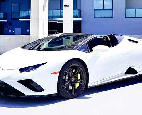 Lamborghini Huracan EVO Rental in Dubai